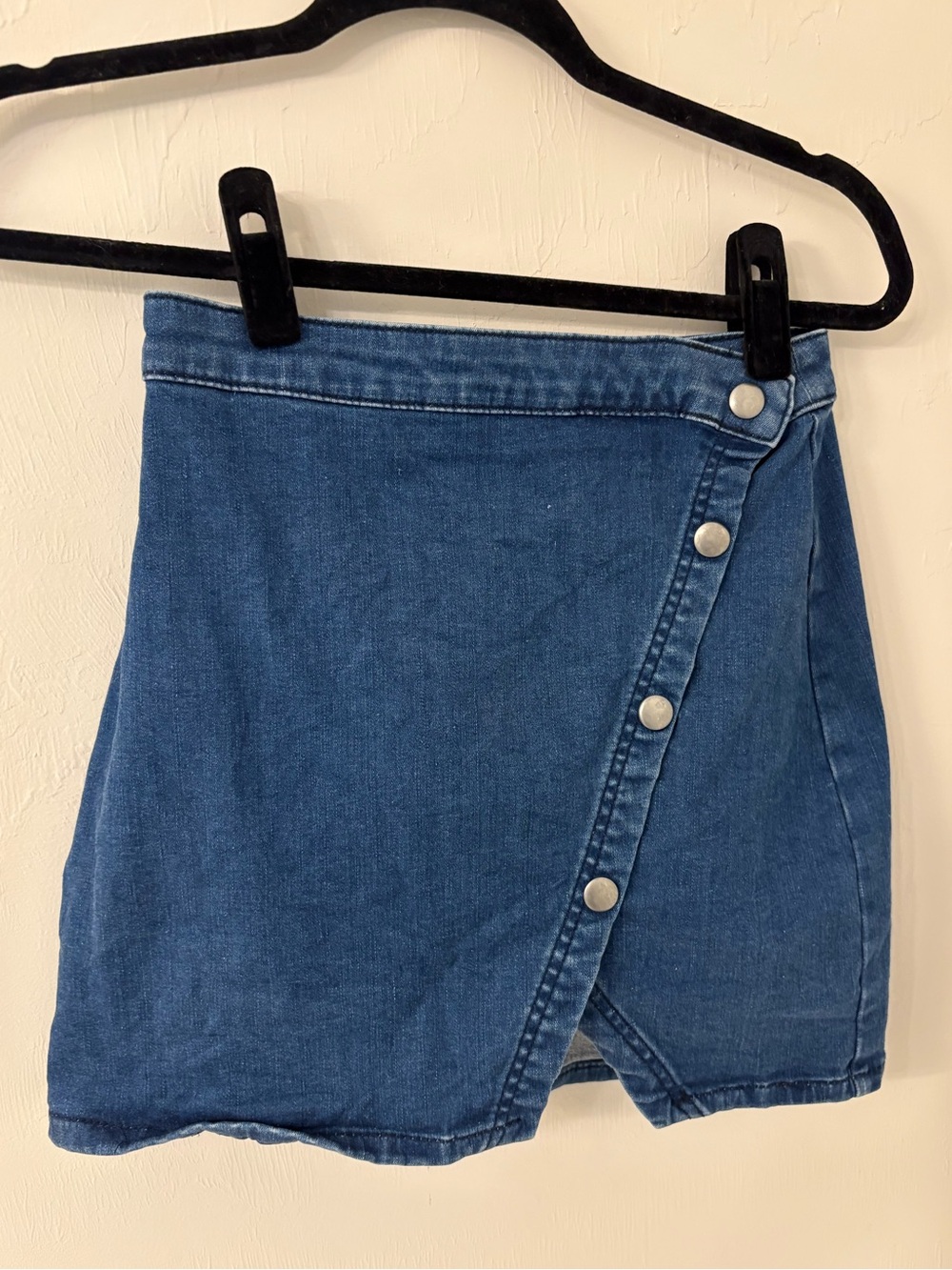 Denim Button-Front Mini Skirt - Blue